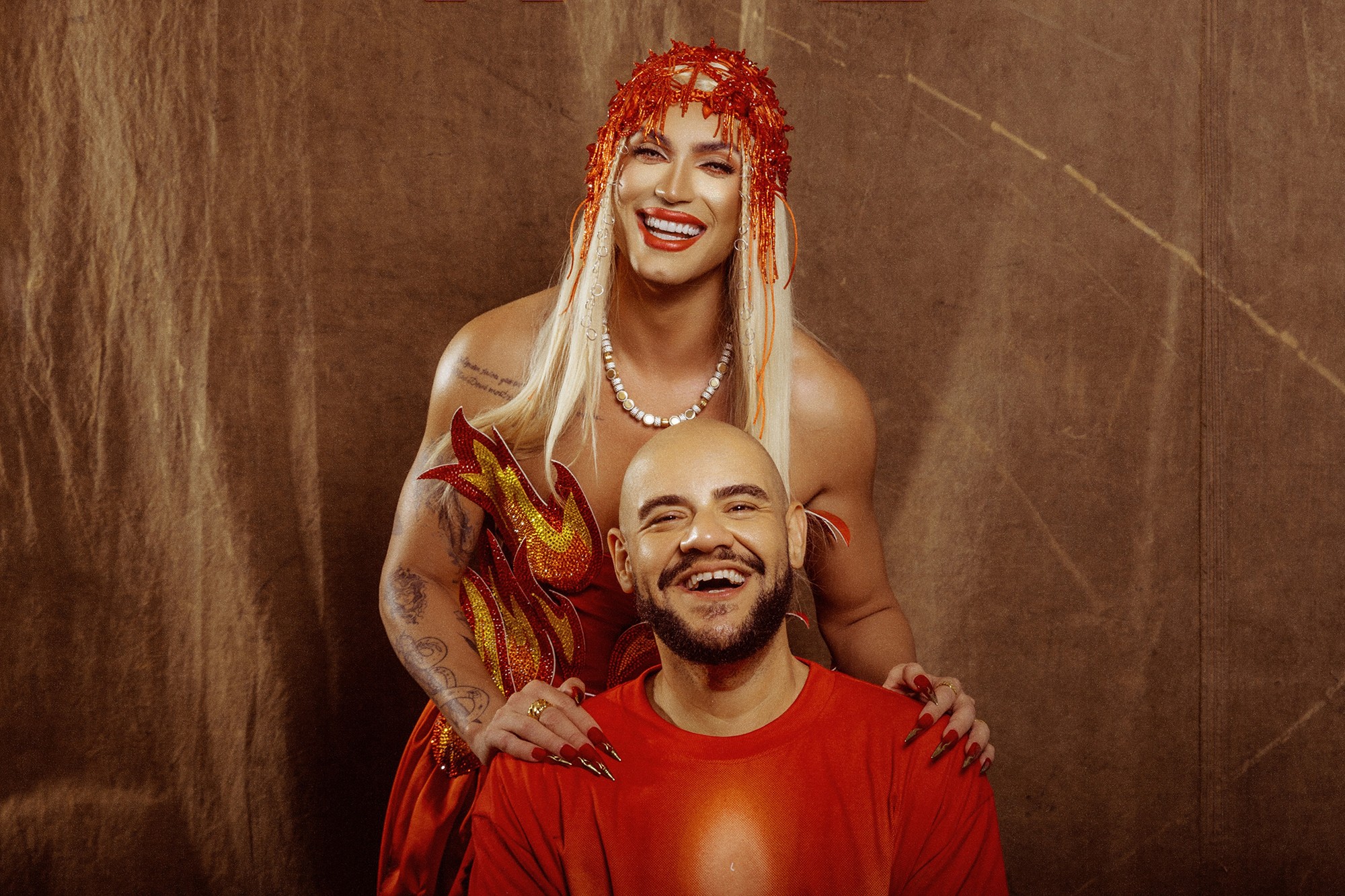 Aretuza Lovi e Gominho evocam a saudade de Preta Gil em ‘3 nós’, single carnavalesco sobre laços de amizade