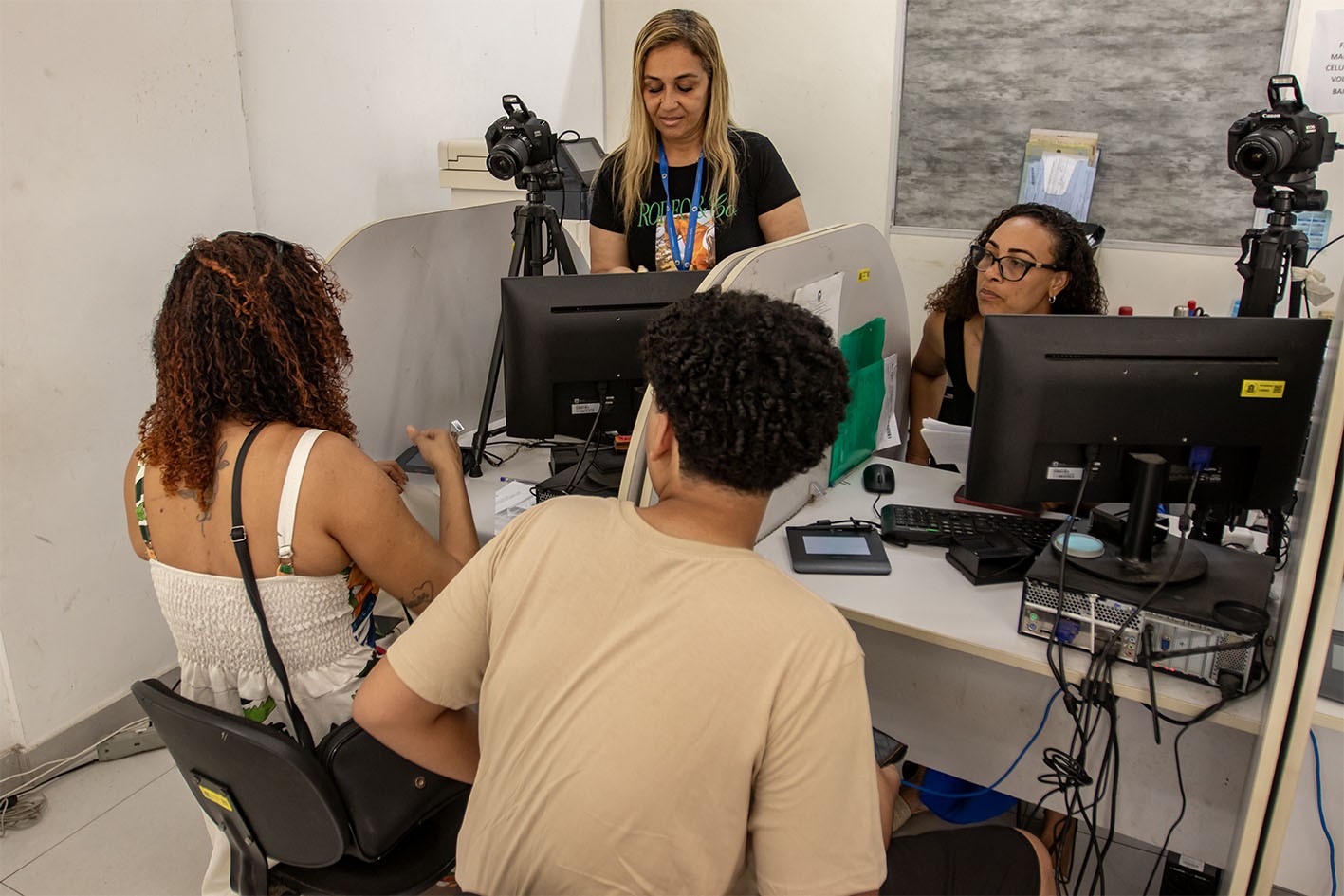 Macaé realiza mutirão aos sábados para emissão de identidade de estudantes inscritos no Enem