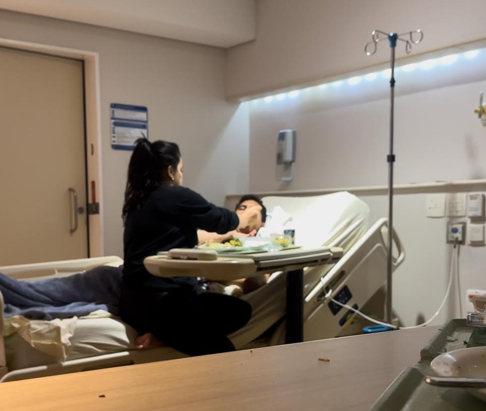 Arquiteto descobriu câncer em 2013, quando ainda estava na faculdade; ele precisou trancar para dar sequência ao tratamento — Foto: Arquivo pessoal