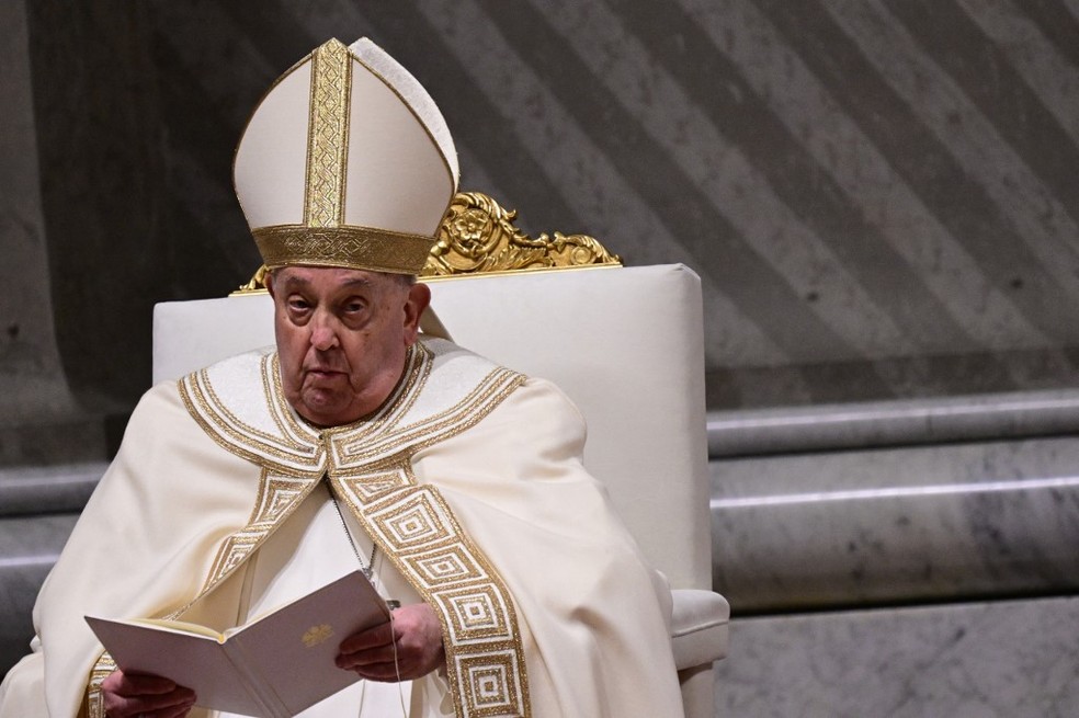 Papa Francisco em 1º de fevereiro de 2025 — Foto: Tiziana Fabi/AFP