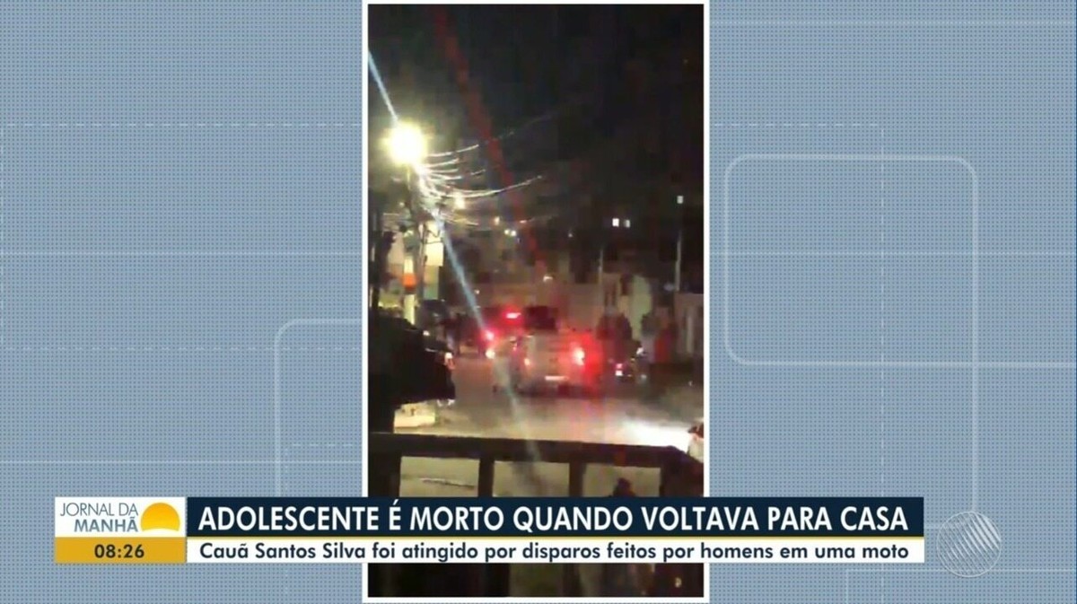Adolescente de 15 anos é morto a tiros após passar dia com amigos em shopping no interior da Bahia
