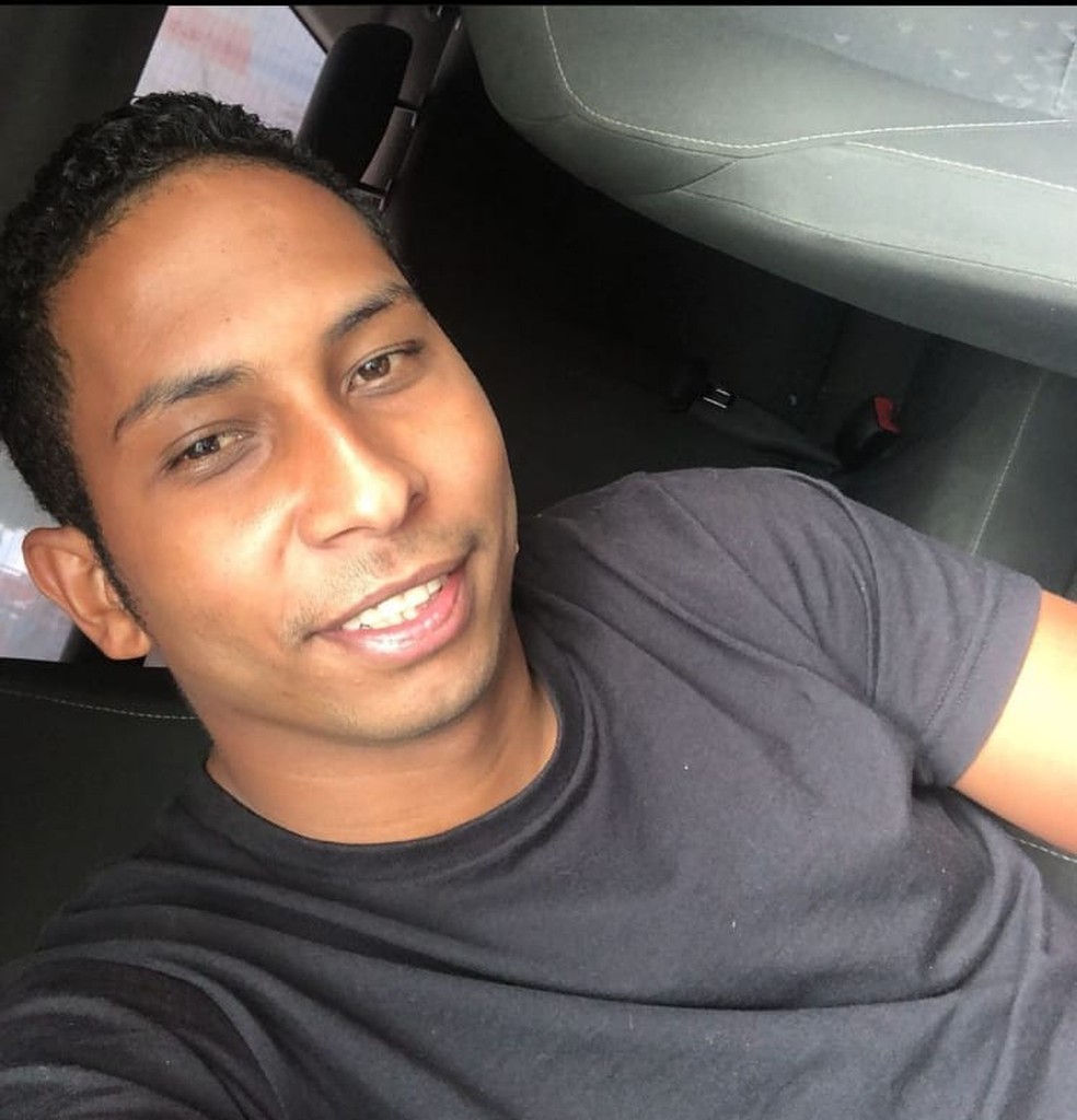  Clayton Pereira Santos, motorista por aplicativo foi morto a tiros no bairro do IAPI — Foto: Reprodução/Redes Sociais