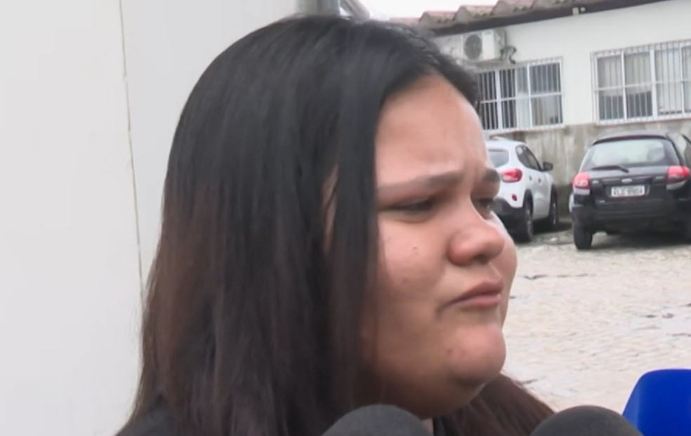 Esposa de Matheus de Souza cobrou justi&ccedil;a pela morte do marido ap&oacute;s ser atropelado por motorista de &ocirc;nibus, em Jo&atilde;o Pessoa &mdash; Foto: TV Cabo Branco