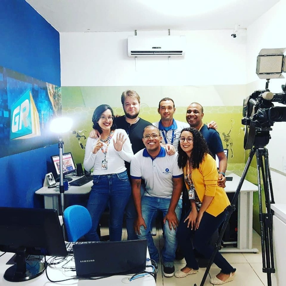 Pedro Miranda e equipe do g1 e ge Petrolina, durante gravações dos seis anos dos portais — Foto: Redes sociais