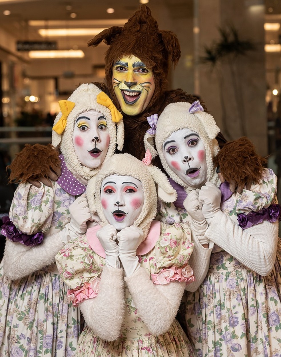 Cia Fábula apresenta 'O Arraiá das Ovelhinhas' no Conjunto Nacional — Foto: Divulgação