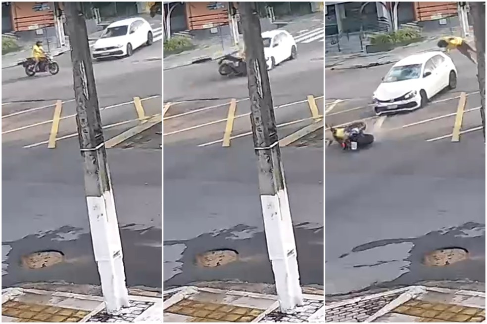 Motociclista foi arremessado após colisão com veículo — Foto: Reprodução