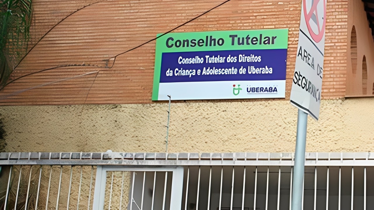 Conselheiro tutelar é afastado por 180 dias após denúncia de intimidação contra estudantes e abuso de autoridade em Uberaba