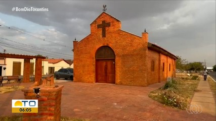 Estátua religiosa é destruída em praça de Alvorada