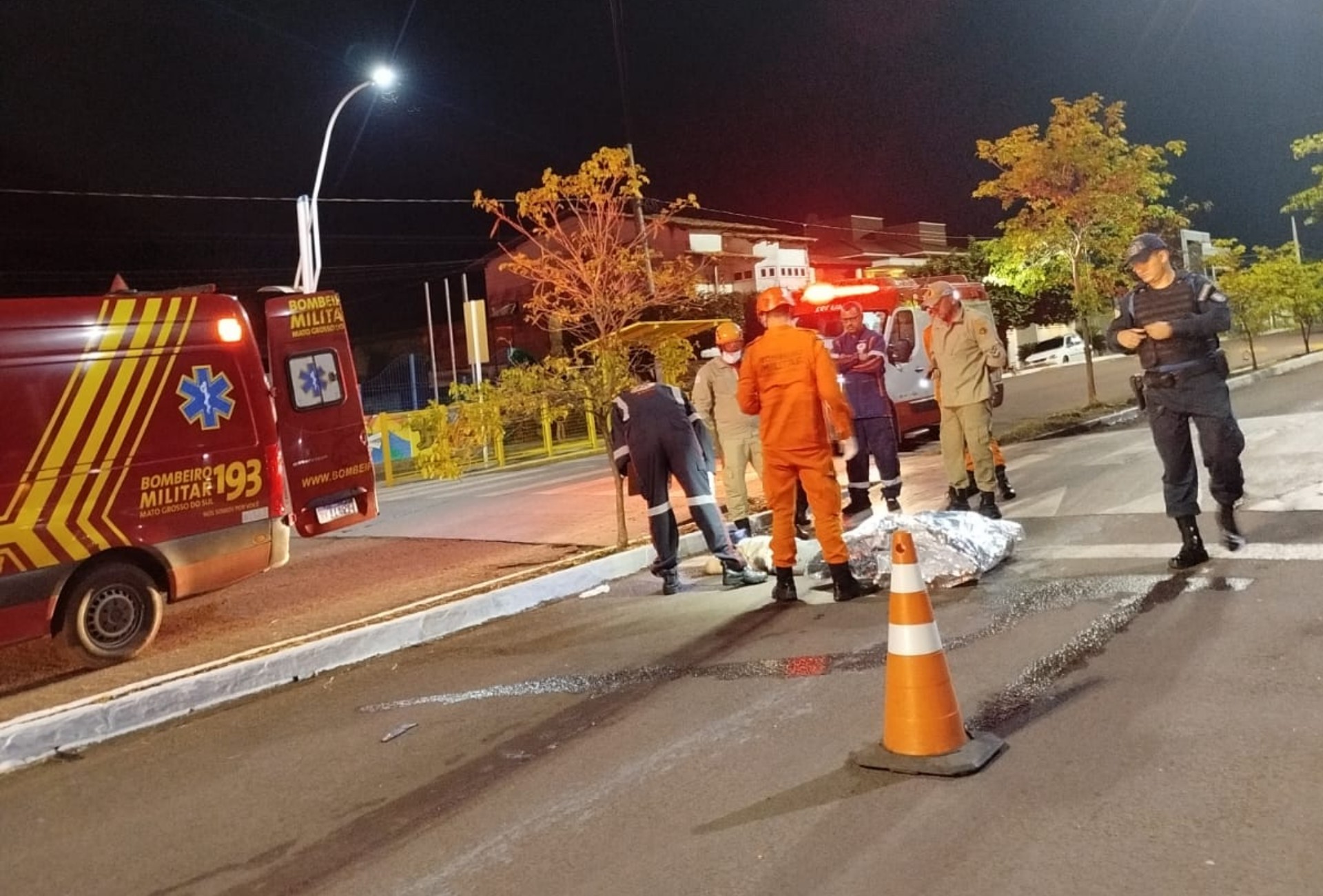 Mulher cai na rua, é atropelada e arrastada por motorista embriagada