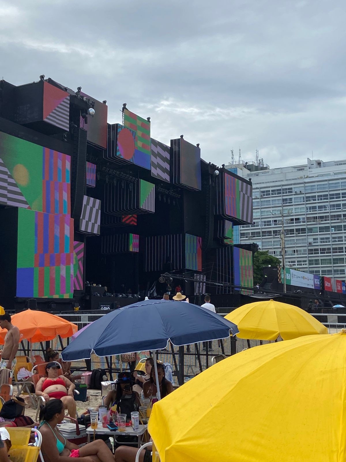 Acompanhe a festa de Ano Novo no Rio de Janeiro