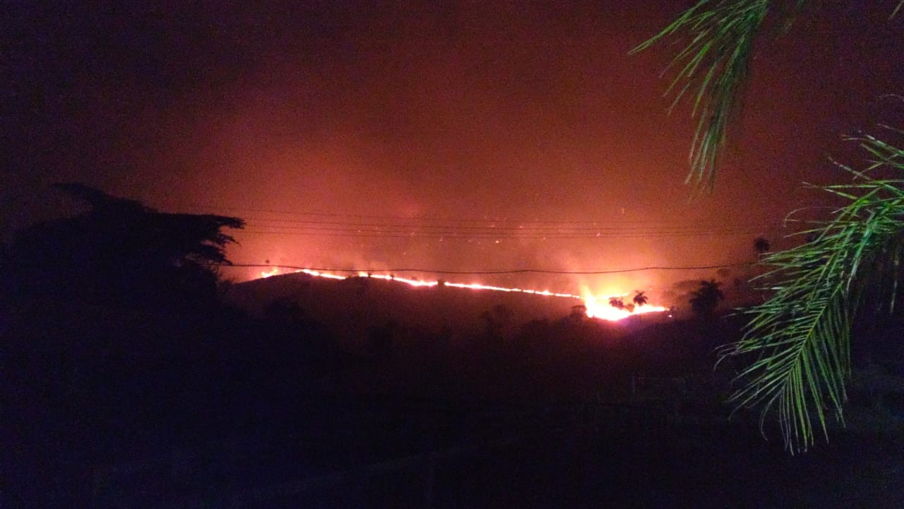 Incêndio atinge área de vegetação natural e de preservação permanente na zona rural de Ipeúna