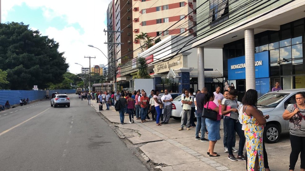 Veja as vagas de emprego do SineBahia para Salvador e Lauro de