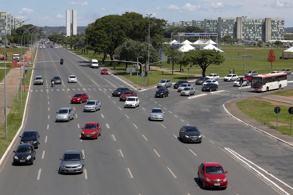 Trânsito é alterado no DF para festas de réveillon; confira detalhes |  Distrito Federal | G1