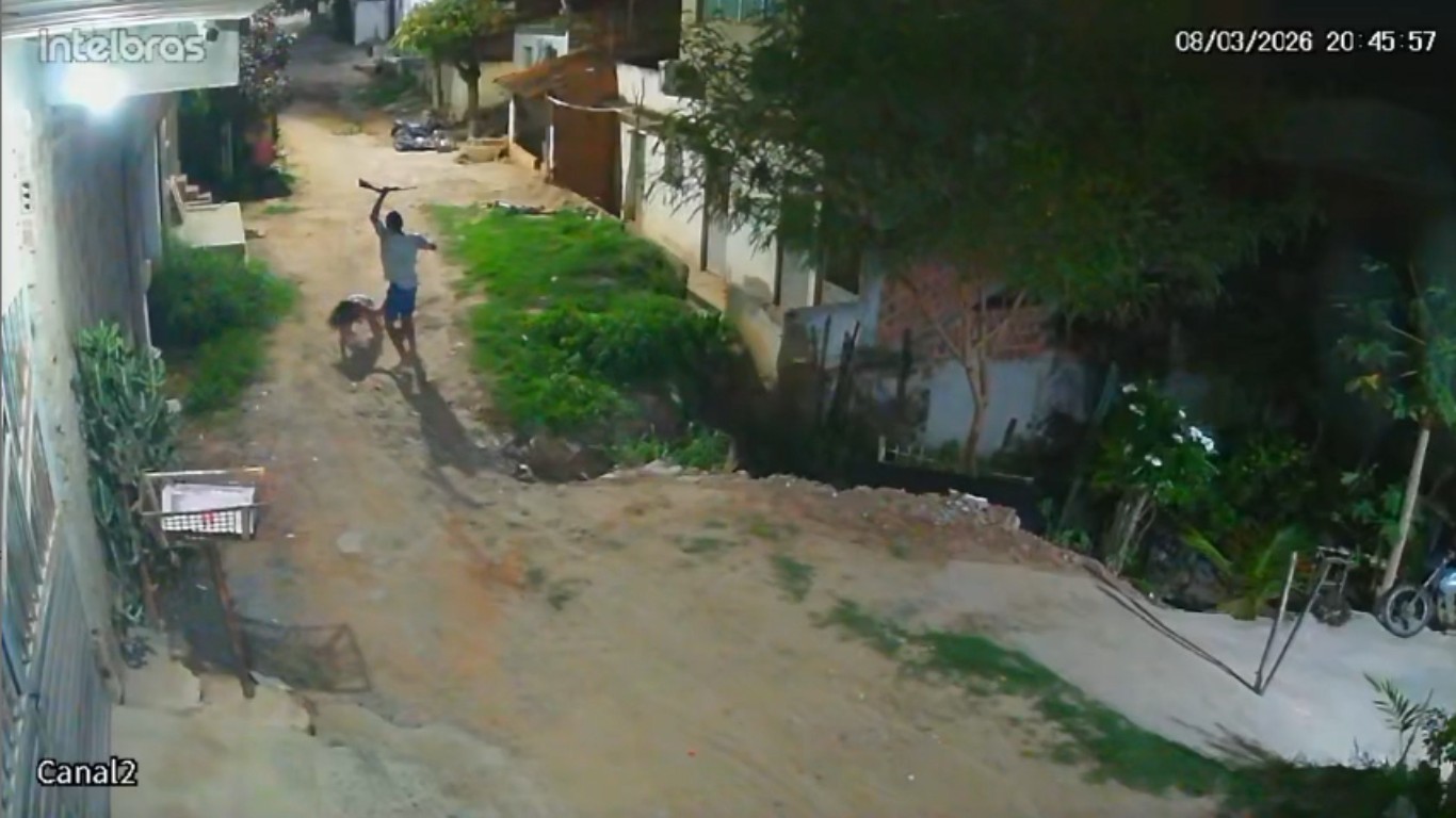 Homem que agrediu mulher com espingarda é preso em Santa Cruz do Capibaribe; VÍDEO