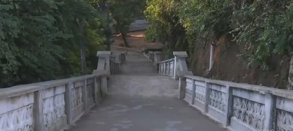 Chuvas agravam erosão na barreira da Penha