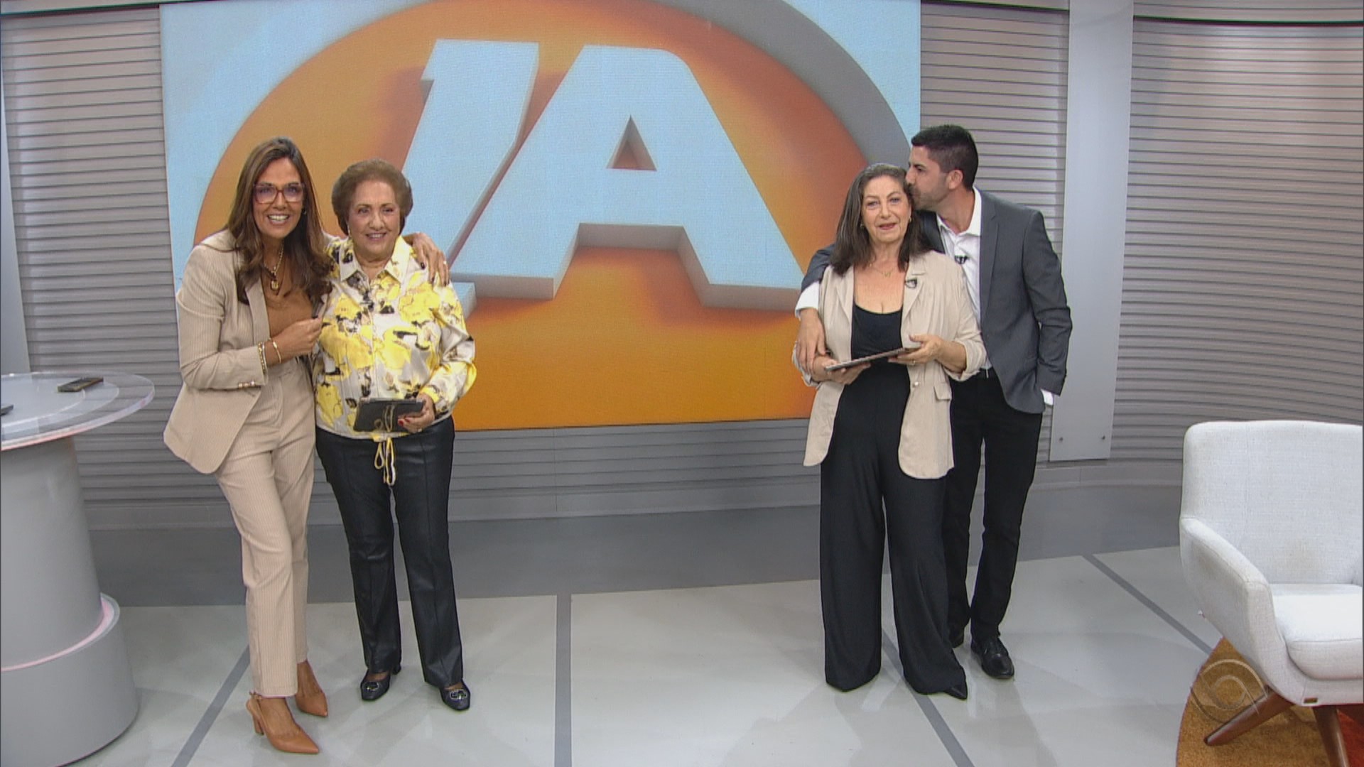 Mães de Cristina Ranzolin e Marco Matos participam do Jornal do Almoço ...