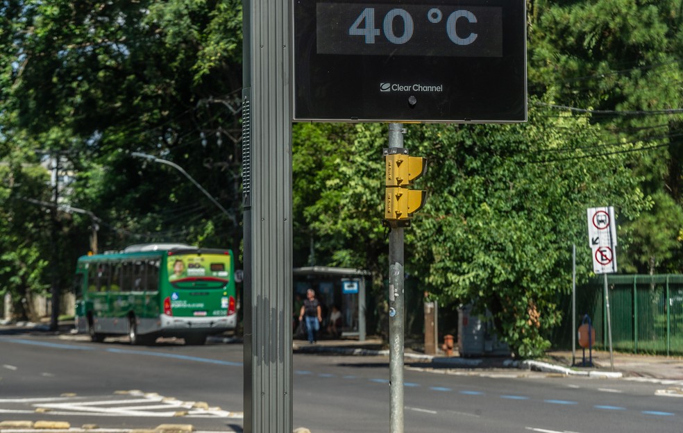 Onda de calor no Rio Grande de Sul começou na terça-feira (5) — Foto: EVANDRO LEAL/ENQUADRAR/ESTADÃO CONTEÚDO