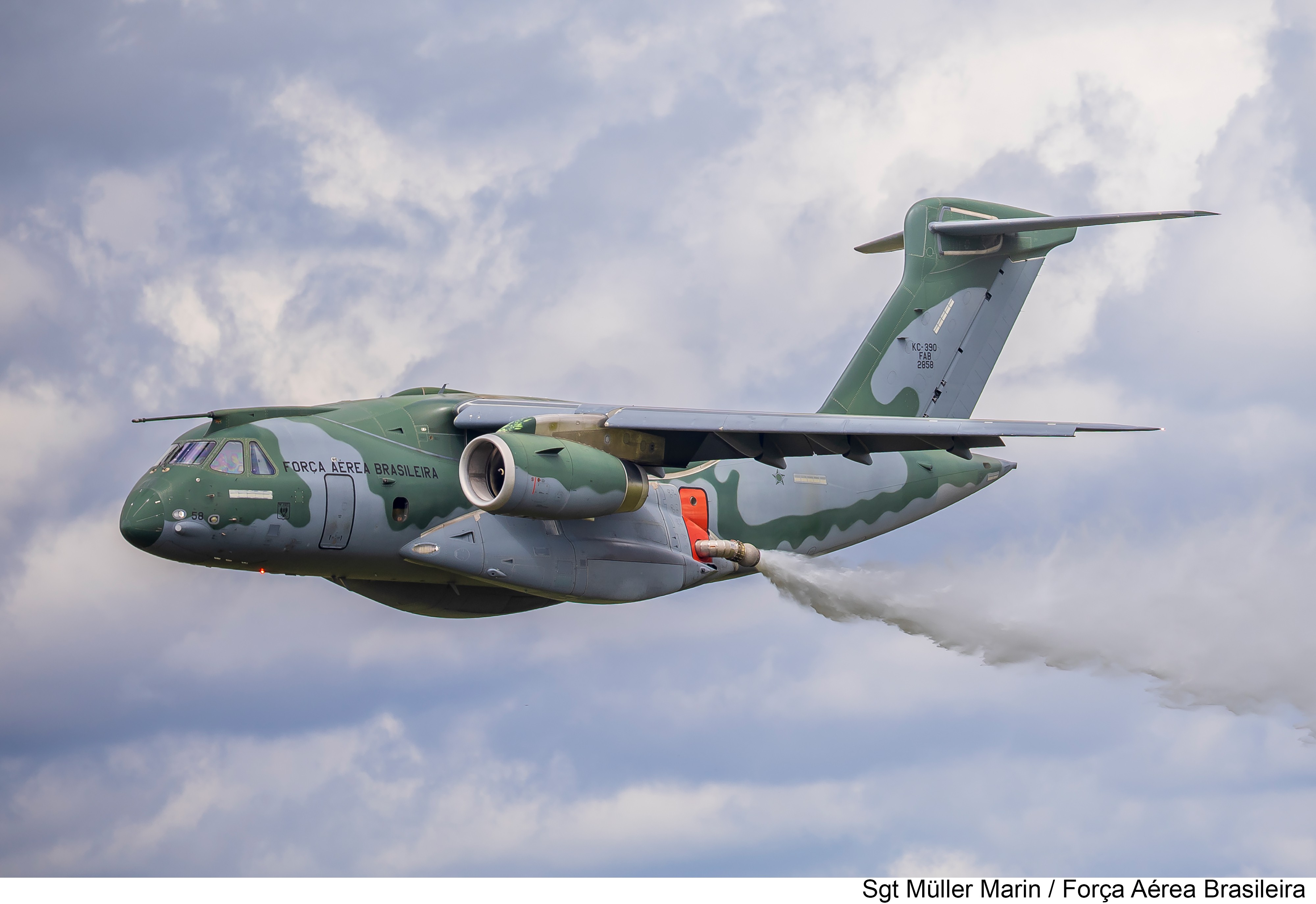 Cargueiros militares da FAB vão apoiar combate aos incêndios florestais no Amazonas