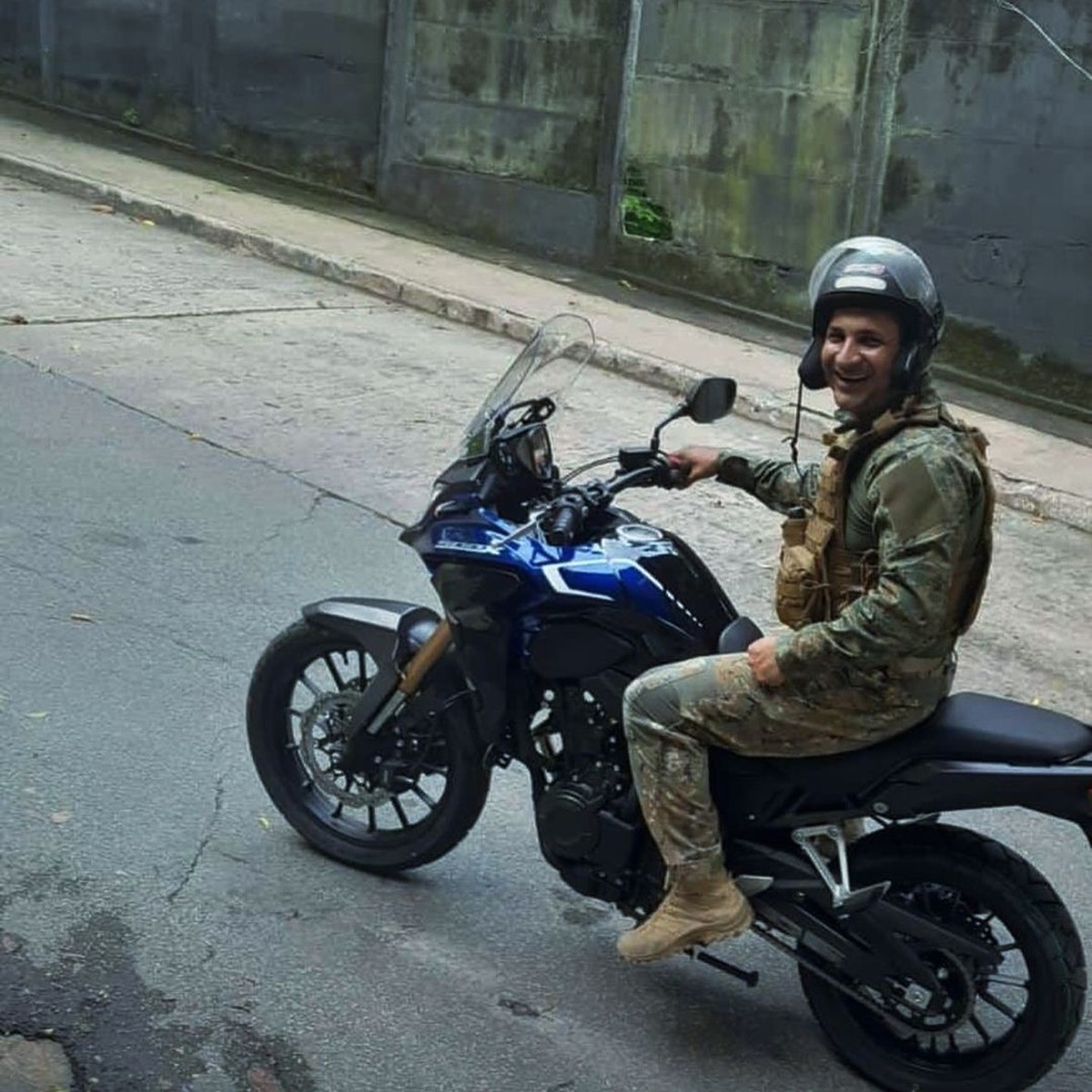 PM do Bope morre após cair de moto na Avenida Brasil, e colegas lamentam: ‘Enorme saudade para todos’ | Rio de Janeiro