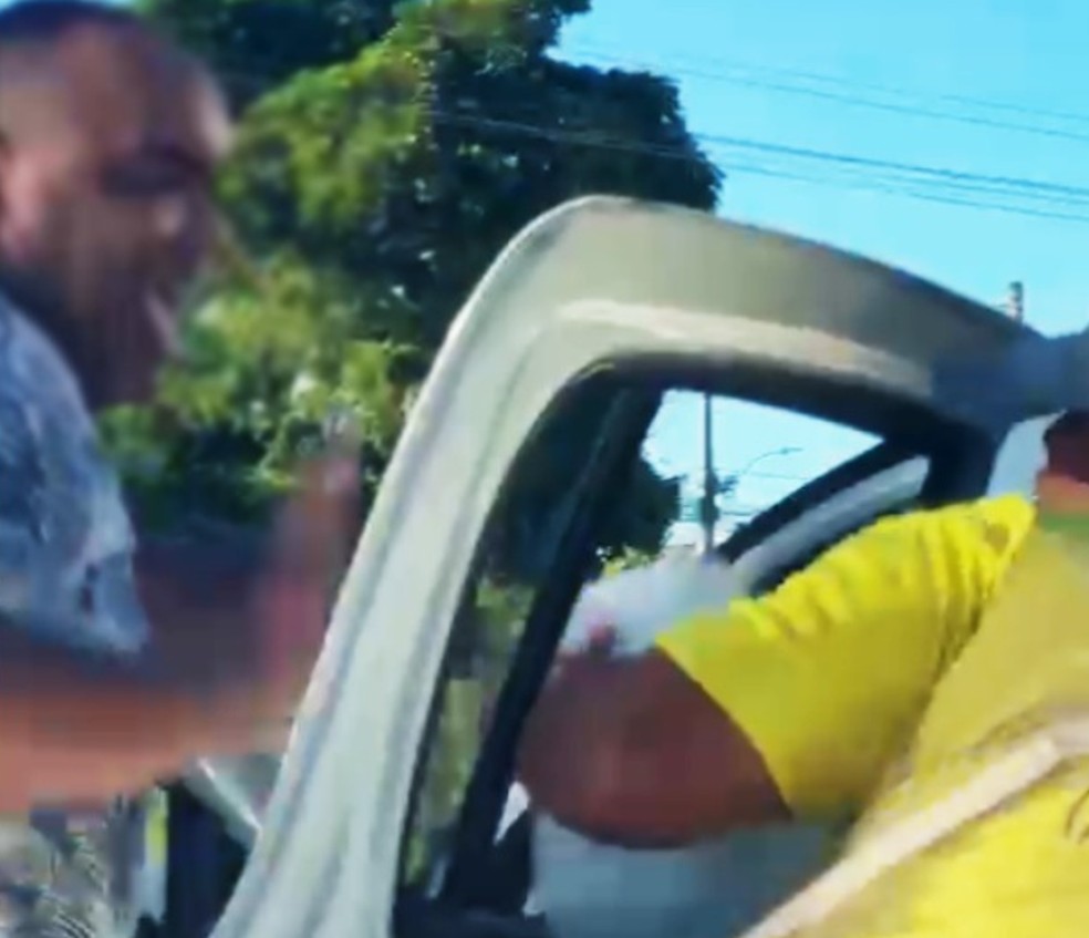 Motorista por aplicativo agrediu a passageira com socos em Salvador — Foto: Redes sociais