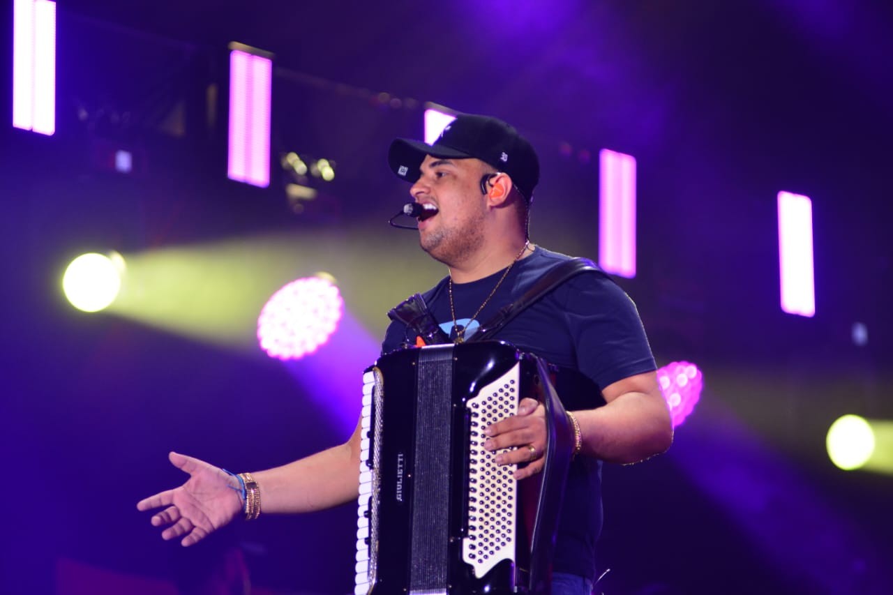 Fim de Semana Explosivo no Sul de Minas: Seu Jorge, Atitude 67 e Mais! 🎉