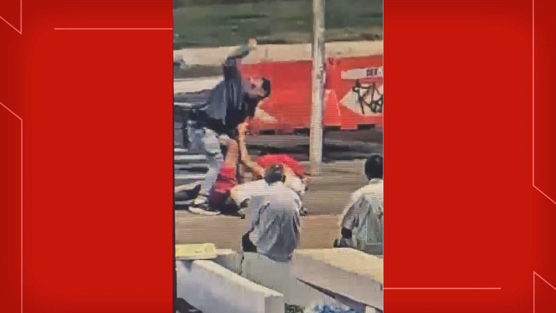 Dupla é presa suspeita de esfaquear homem na Rodoviária do Plano Piloto, em Brasília