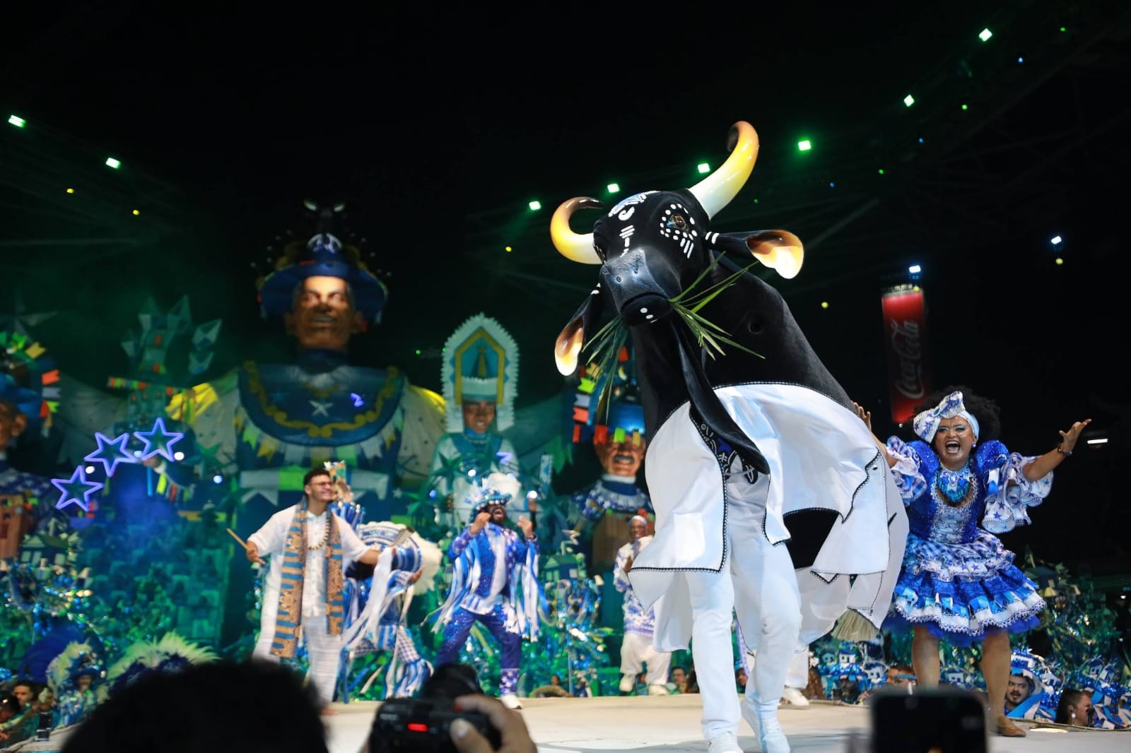 Caprichoso abre segunda noite do Festival de Parintins 2026 com defesa da Amazônia e dos povos da floresta