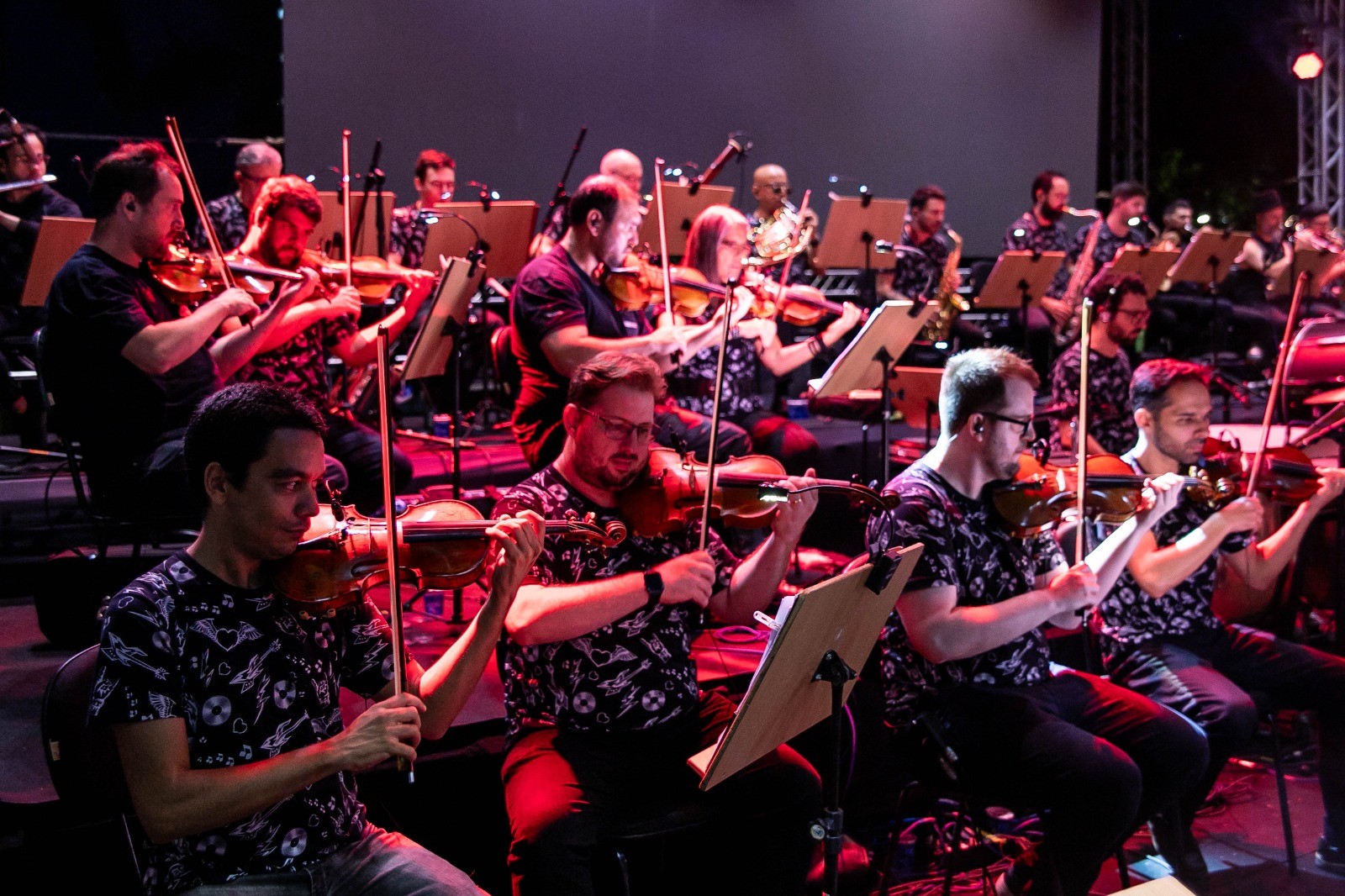Orquestra Rock apresenta tributo ao Queen em ação beneficente em Jundiaí