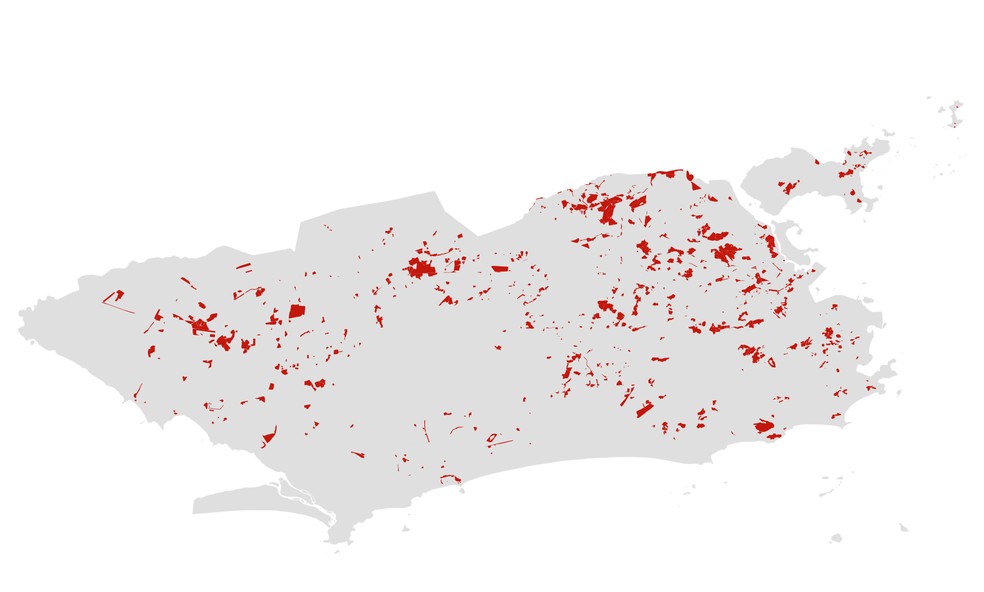 Em vermelho, as regiões de favela da cidade do Rio de Janeiro. — Foto: g1