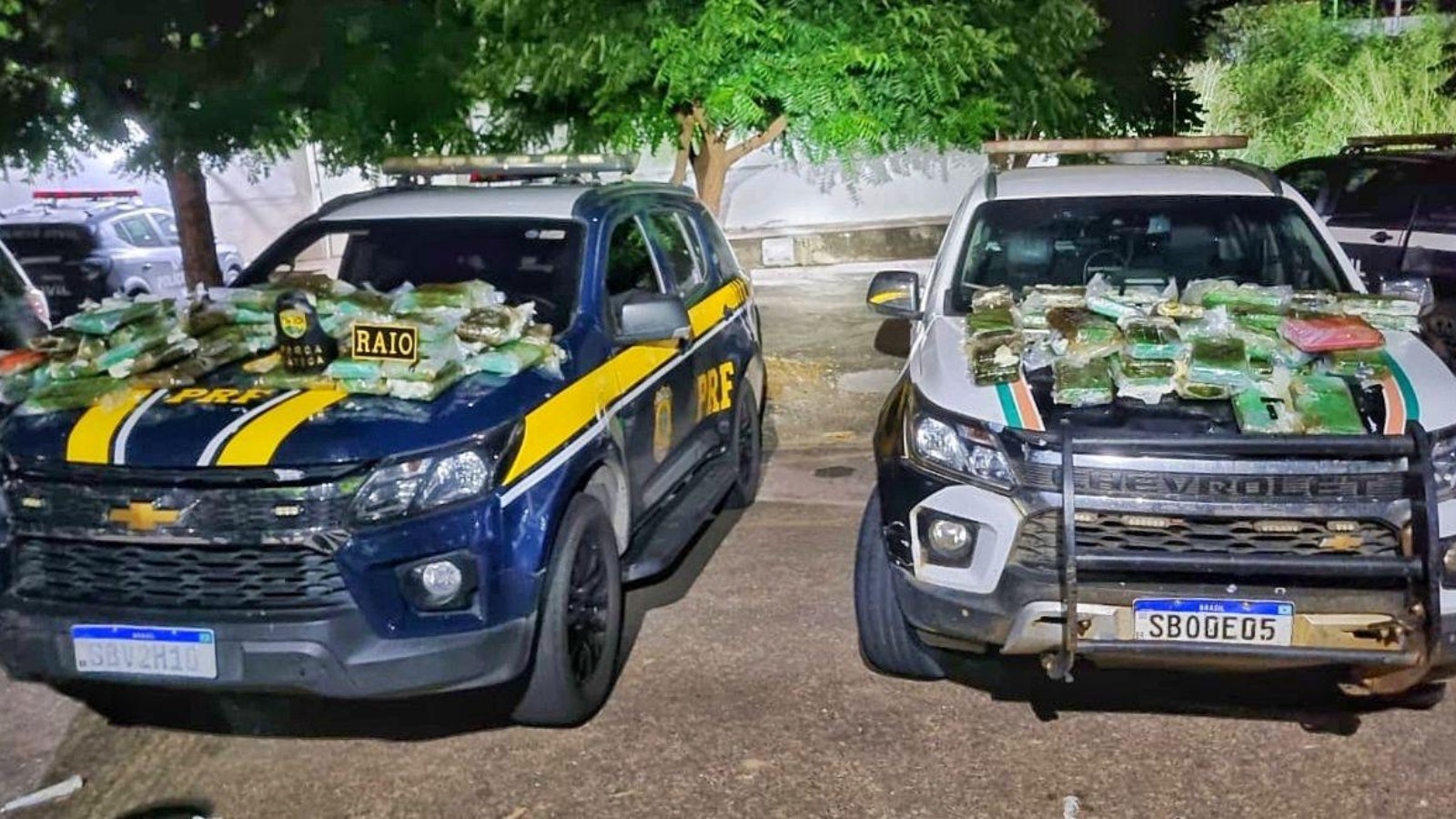 145,5 kg de pasta base de cocaína são apreendidos em forro falso de caminhão em rodovia no Ceará