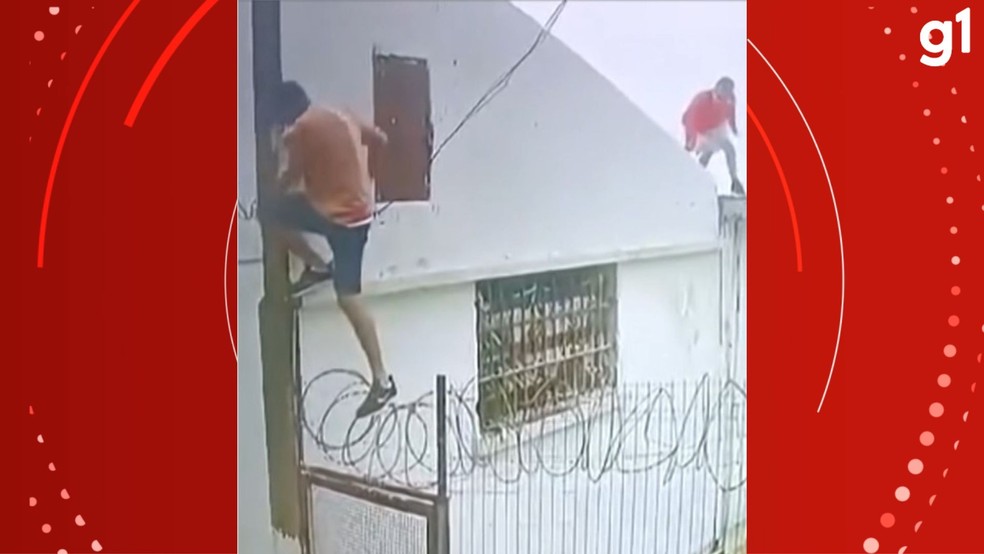 Presos fogem de cadeia em Passo Fundo — Foto: Reprodução