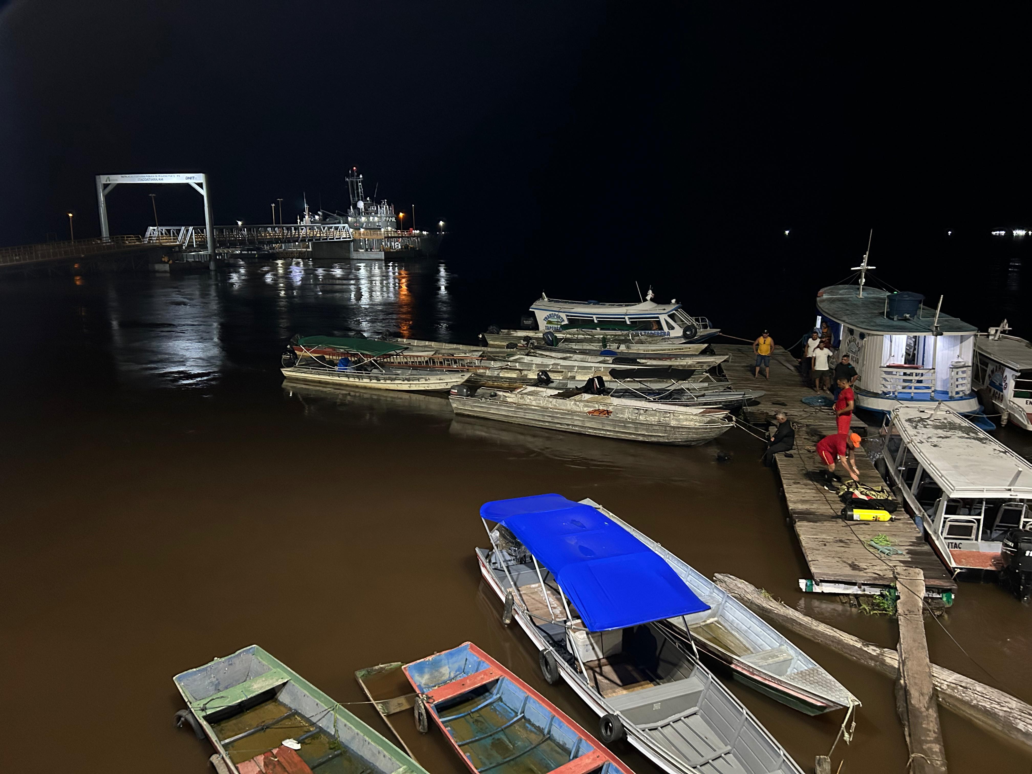 Homem desaparece ao cair de barco no Rio Amazonas