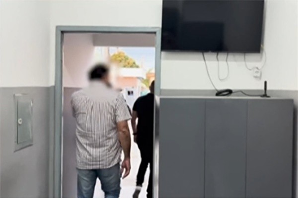 Homem é preso suspeito de importunação sexual dentro de ônibus de transporte interestadual, na PB 