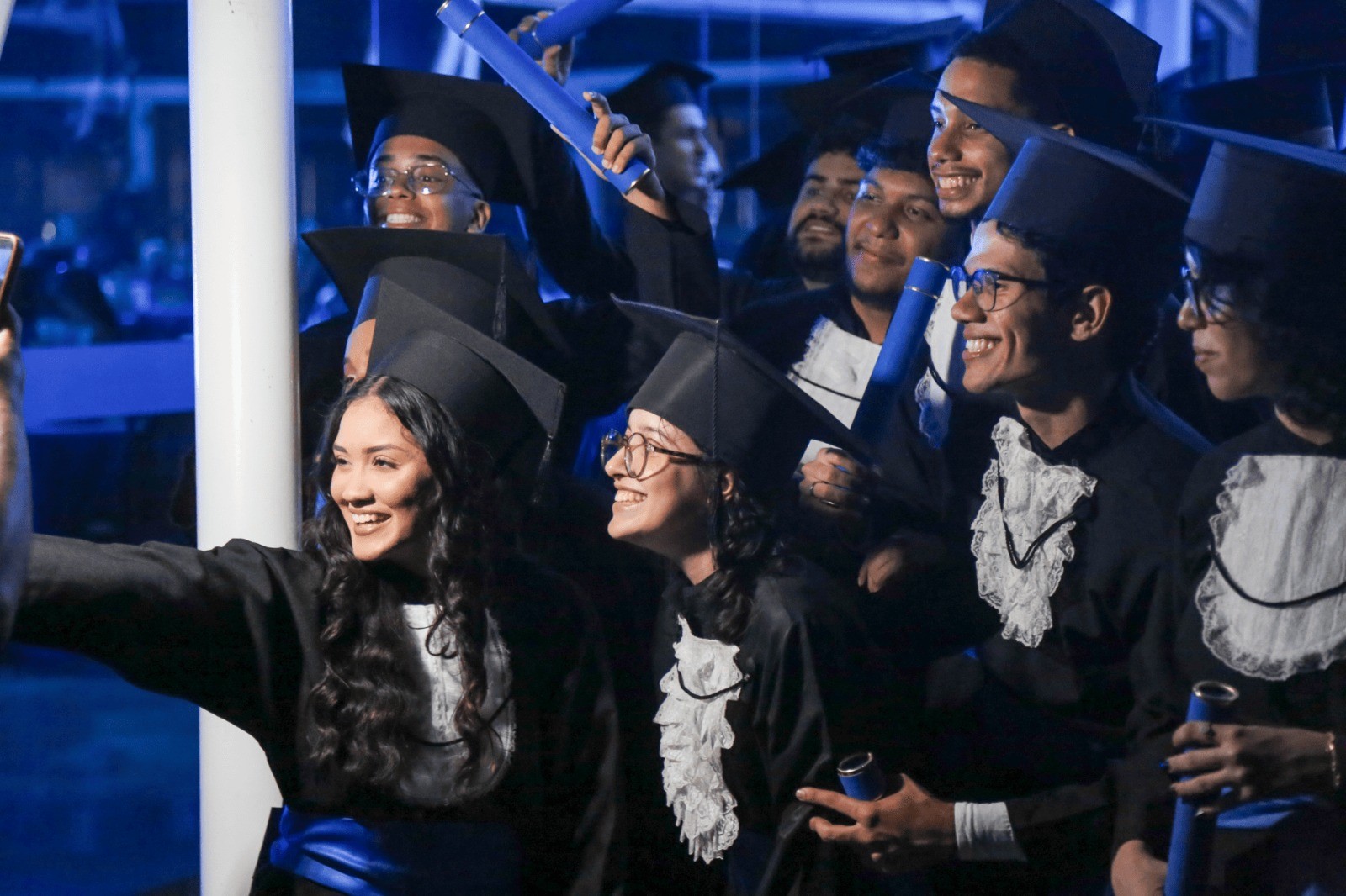 Programa Embarque Digital oferece 265 bolsas em cursos de tecnologia no Recife; veja como se inscrever