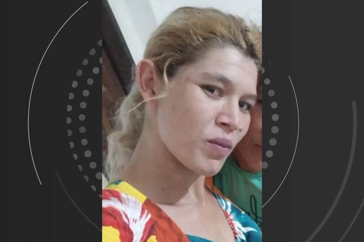 Mulher é encontrada morta no banheiro, companheiro mente que causa foi overdose, mas é preso após laudo indicar lesões na vítima, no PR