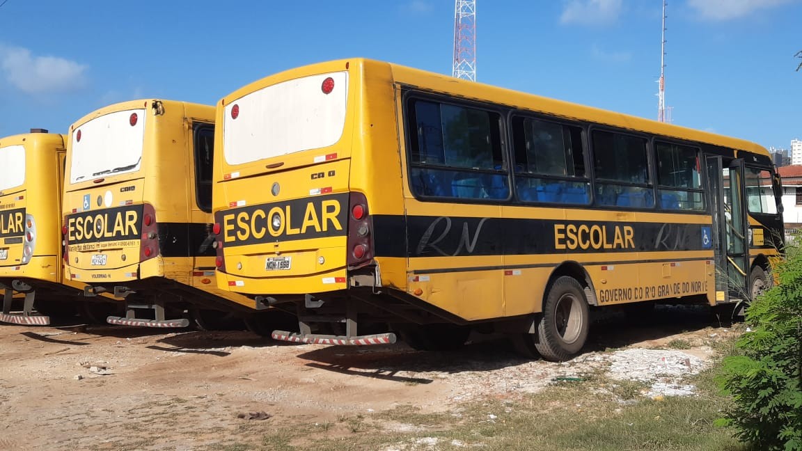 
Ônibus escolar é furtado de dentro de garagem da Secretaria Municipal de Educação em São Luís