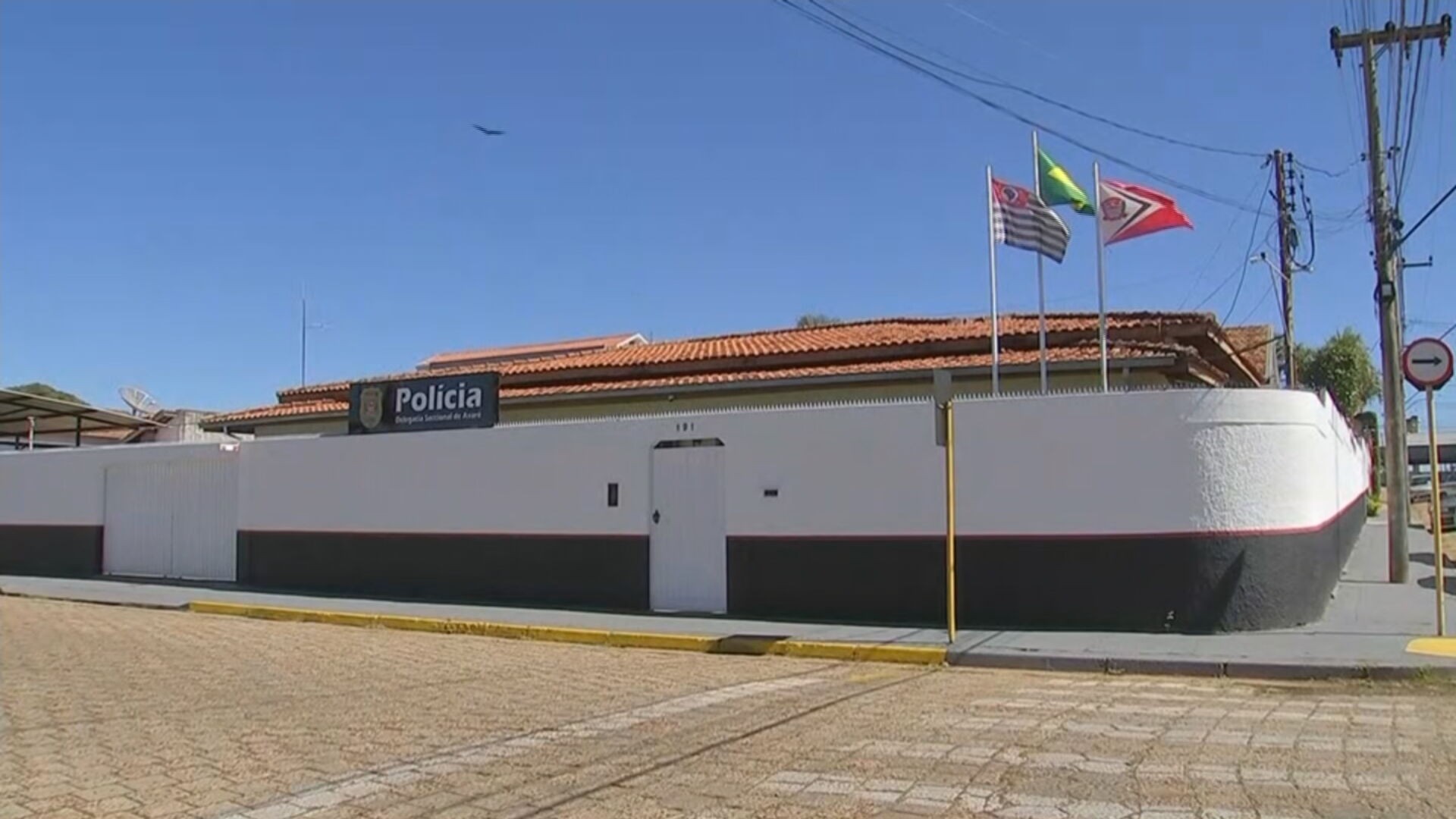 Homem é preso suspeito de agredir oficial de Justiça com tijolada na cabeça durante intimação em Avaré