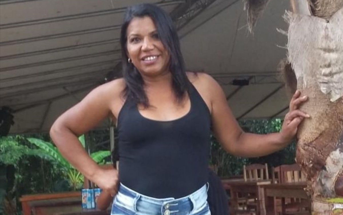 Mulher morre atropelada por aluna durante prova de direção | Goiás | G1