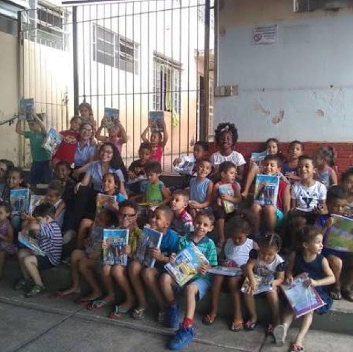 Dia das Crianças: saiba como doar roupas e brinquedos para casas de acolhimento em Divinópolis 