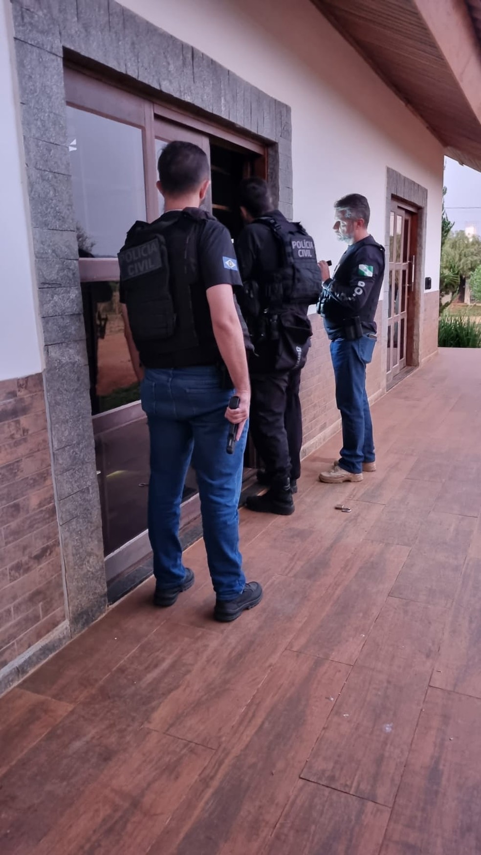 Operação Carga Branca cumpriu 50 mandados em MT e outros 2 estados — Foto: Polícia Civil