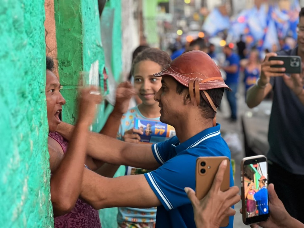 Allyson Bezerra promete ampliar atendimento e terapias para pessoas com autismo no RN — Foto: Robeson Dantas/Inter TV Cabugi