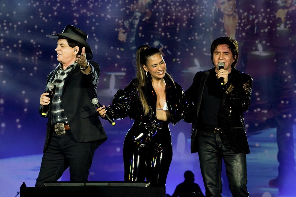 Chit&atilde;ozinho e Xoror&oacute; se apresentam com Simone Mendes no Rock in Rio 2024 &mdash; Foto: Miguel Folco/g1