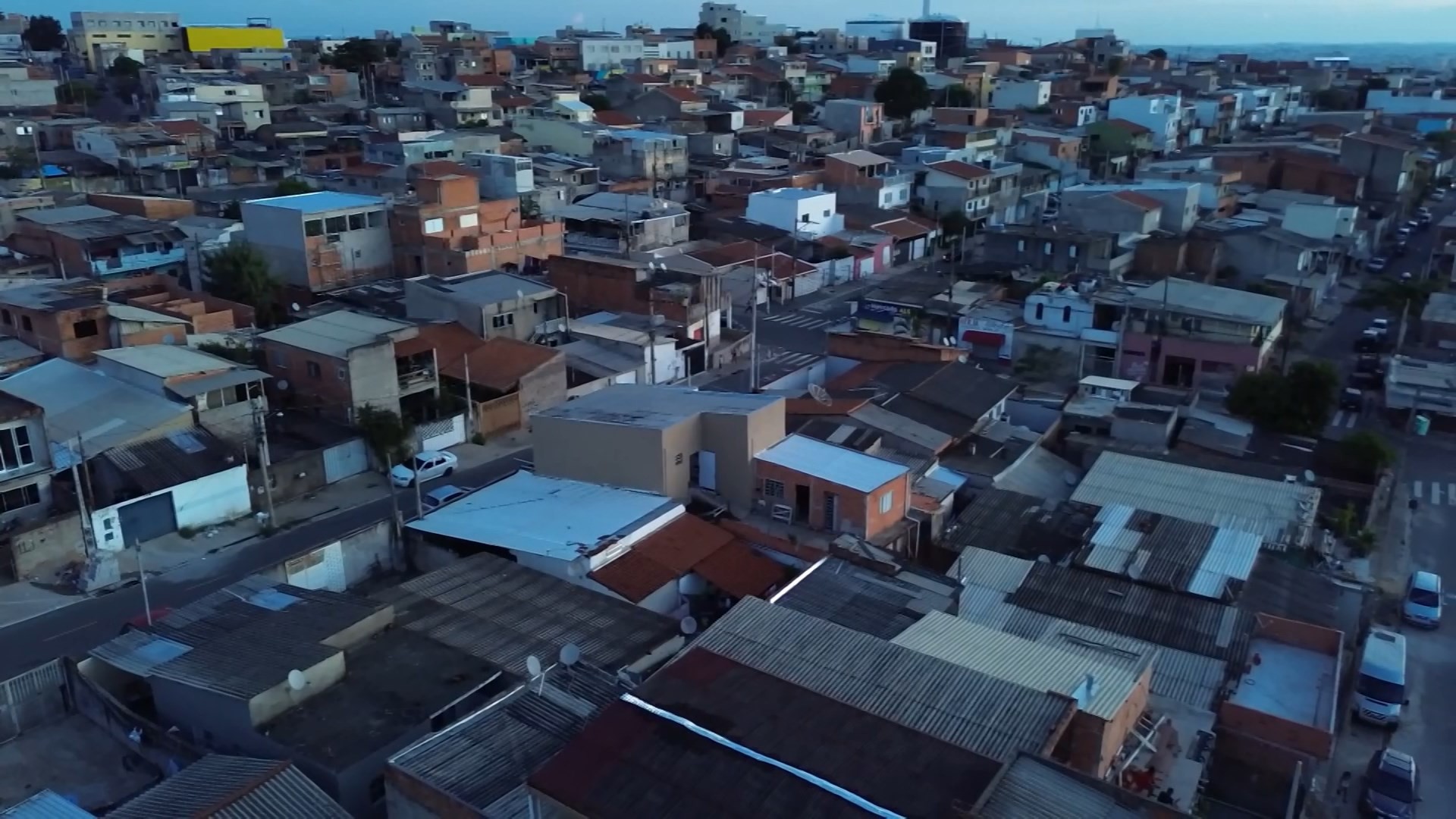 Crise climática faz 34% dos jovens de Campinas repensarem desejo de ter filhos, diz pesquisa