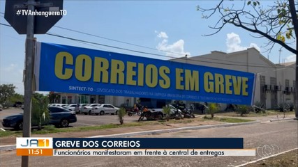 Funcionários dos Correios fazem manifestação em Palmas
