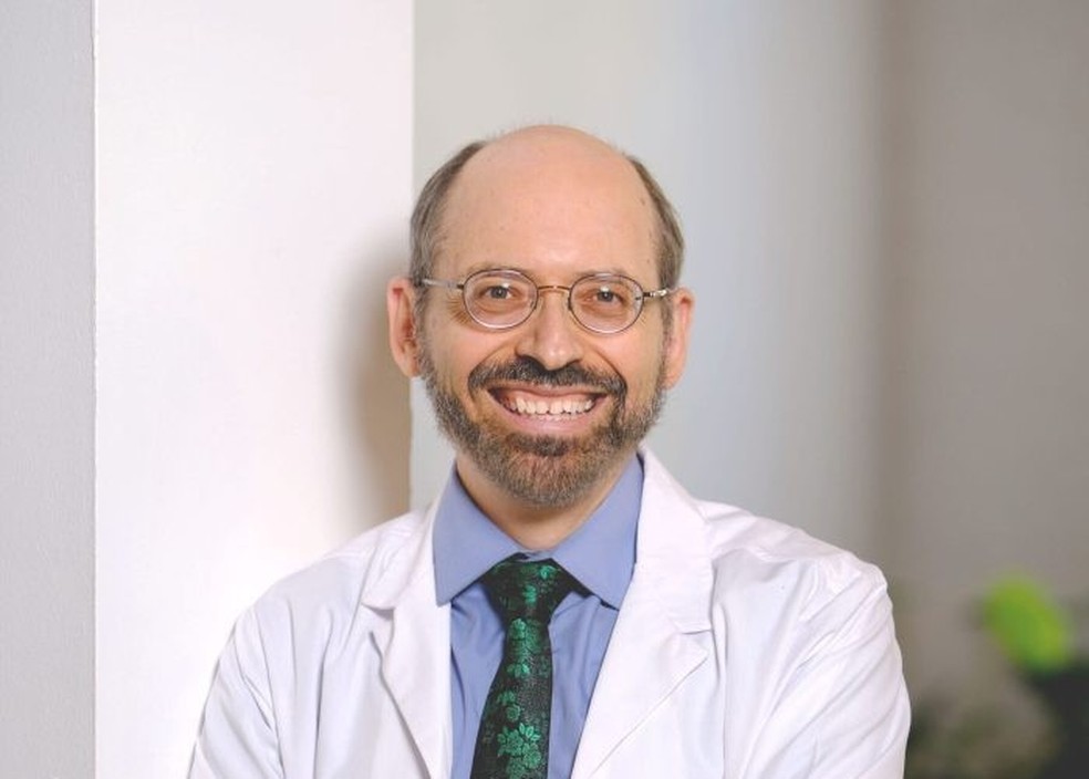 O médico Michael Greger, autor do livro “Comer para não envelhecer” — Foto: Divulgação