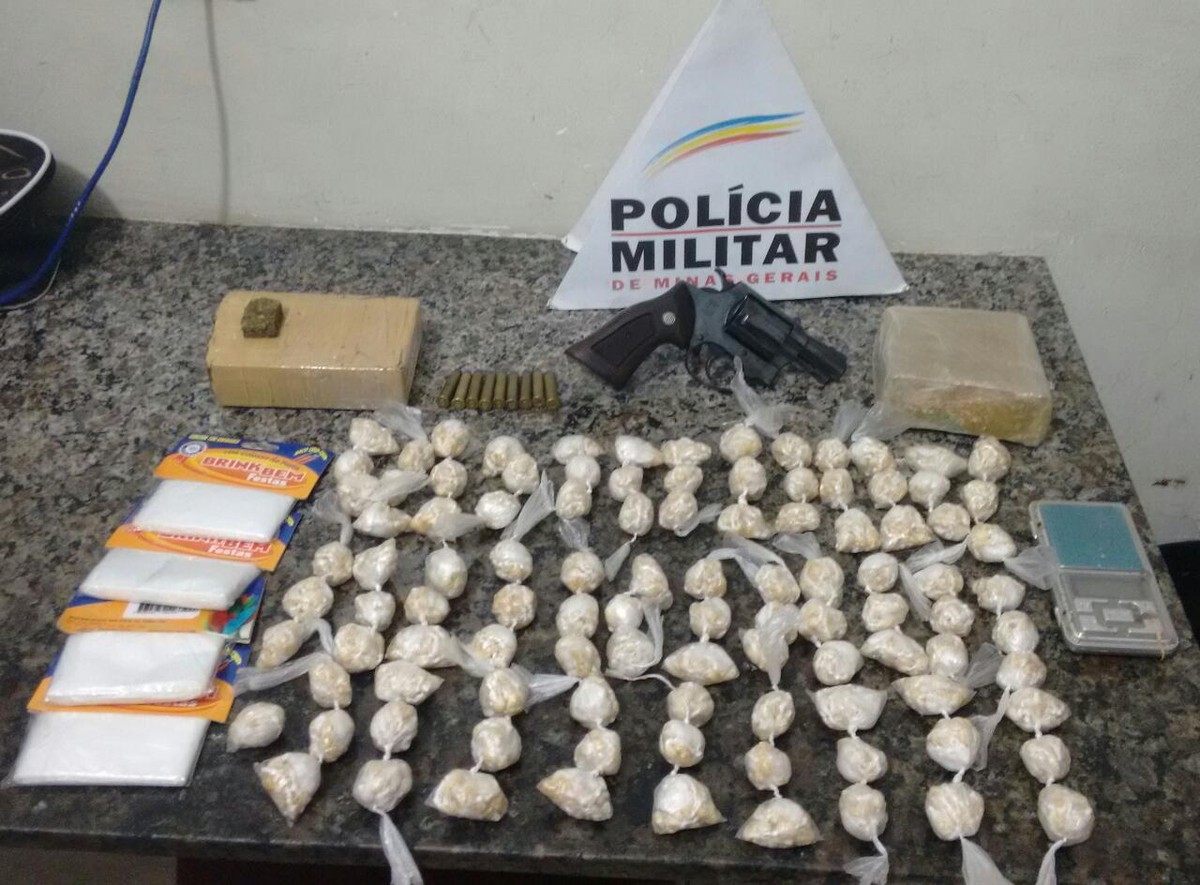 Homem é detido e mais de 2 mil pedras de crack são apreendidas em Juiz ...