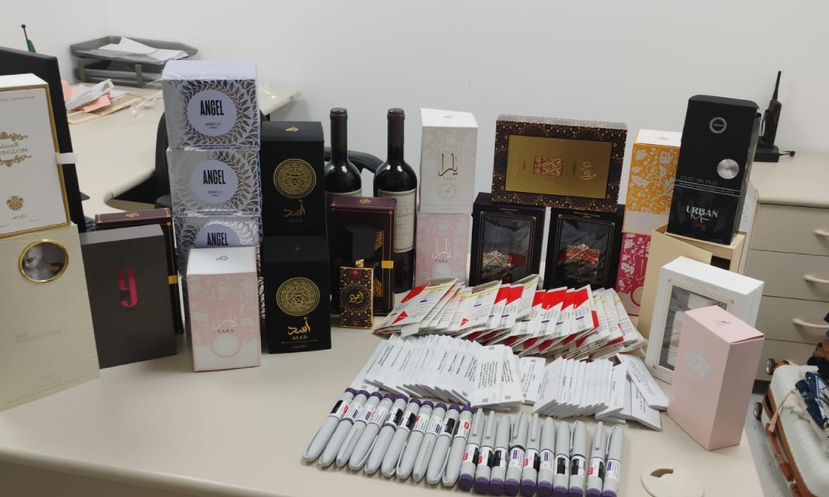 Estudante de medicina é preso no aeroporto de Salvador com canetas de Mounjaro escondidas em perfumes