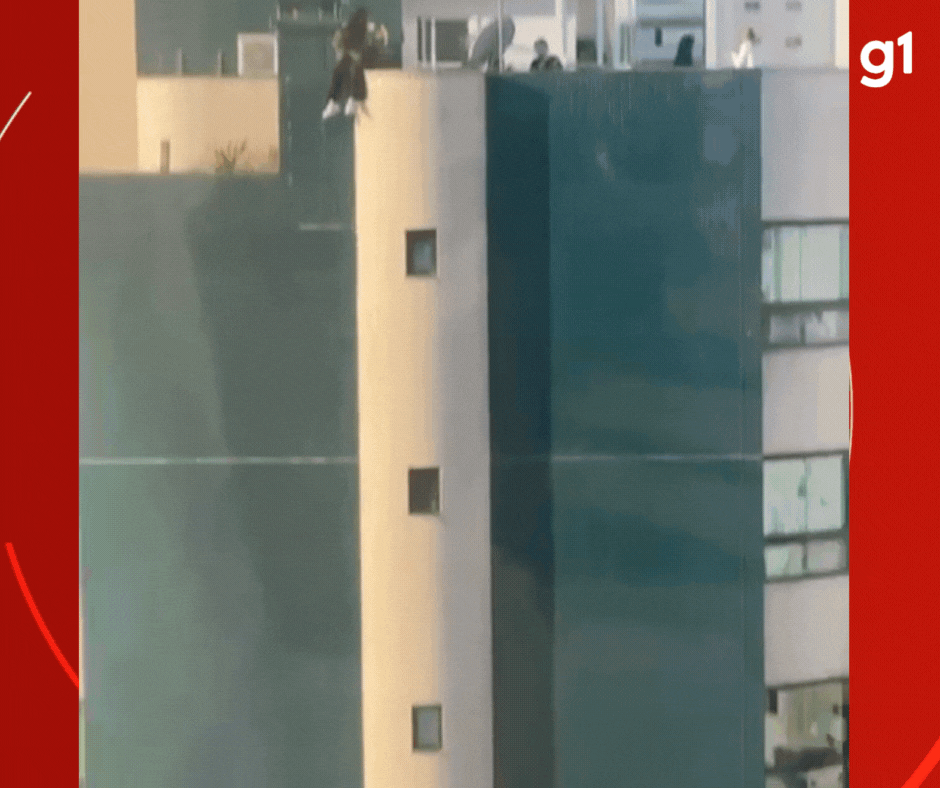 VÍDEO: adolescente é flagrada sentada em parapeito de prédio de 9 andares em Balneário Camboriú e assusta vizinhos 
