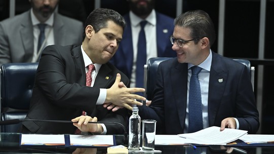 Avanço da direita no Congresso desafia Alcolumbre e Motta nas presidências