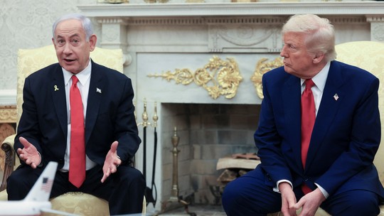 Netanyahu se reúne com Trump nesta segunda em meio a isolamento crescente de Israel - Presidente dos EUA apresentou a Israel no final de semana plano de 21 pontos para paz entre Israel e Gaza. Isolamento internacional israelense aumentou nos últimos dias, com países reconhecendo o Estado da Palestina e discurso inflamado de Netanyahu na ONU.